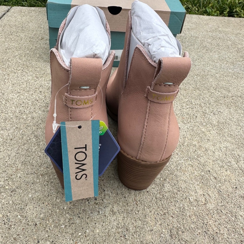 New TOMS Everly Cutout Booties Leather Ankle Boots Buck Size 7.5 - Picture 5 of 6